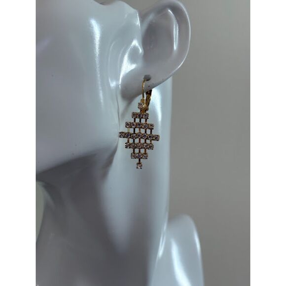 Rhinestone Lever Back Earrings NWT 1.5" - Picture 4 of 4